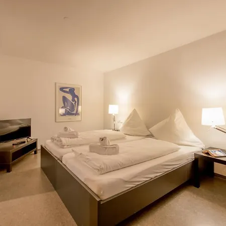 Schillerstrasse 아파트